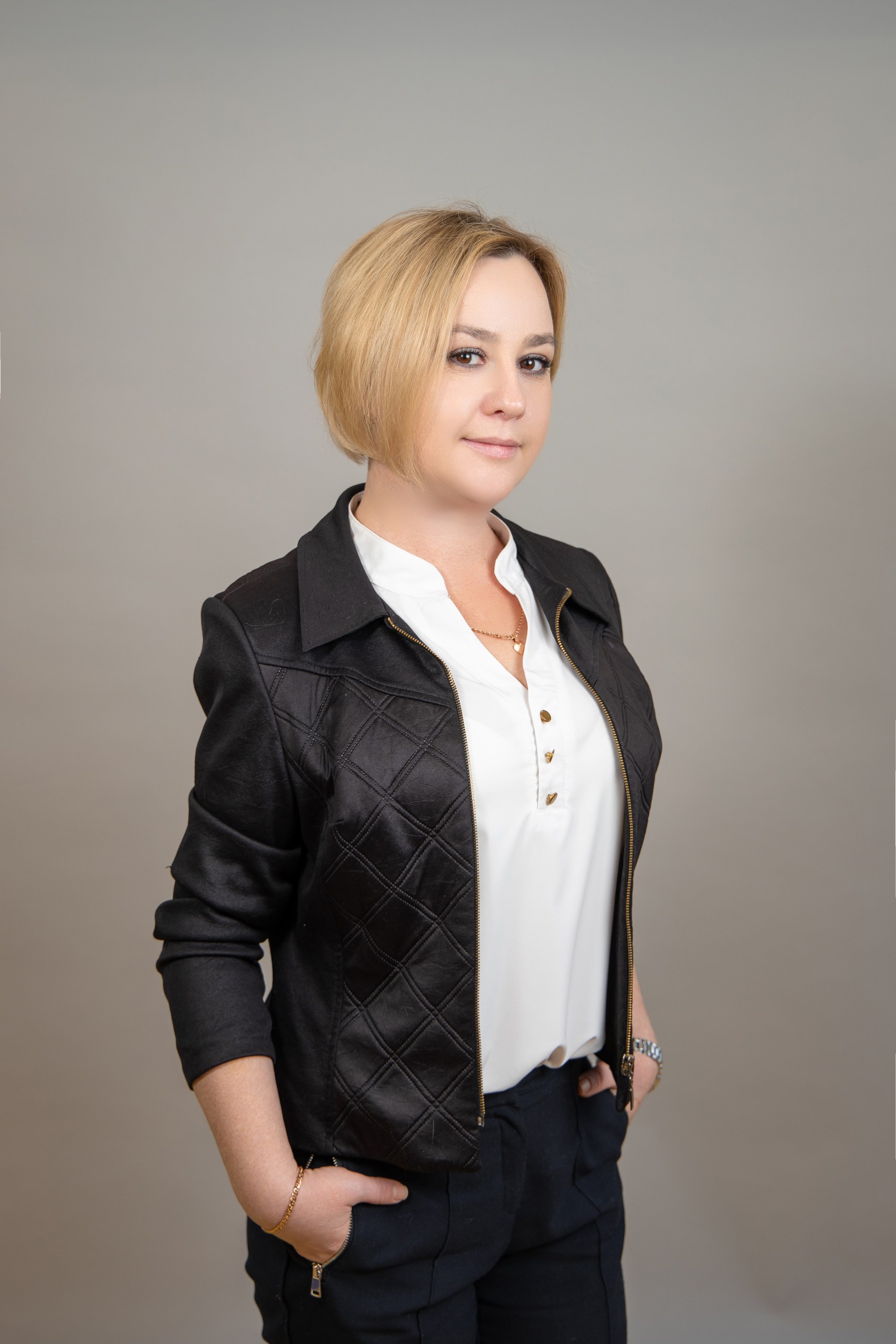 Молоткова Елена Владимировна.
